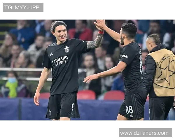 欧冠精彩对决本菲卡与阿贾克斯视频回顾与分析